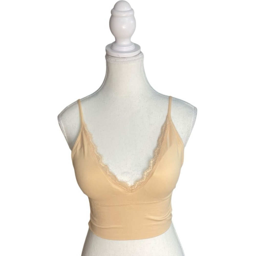 Mono B Lace Trim Cropped Camisole Nude Peach
